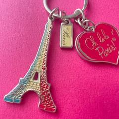 【ビンテージキーホルダー】PARIS パリのエッフェル塔&ハート フランス