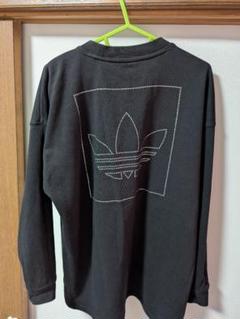 adidas（アディダス）の「Adilenium ラインストーン Tシャツ