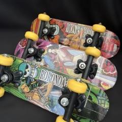 ワンピース　スケートボード