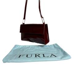 フルラ FURLA ショルダーバッグ エナメル