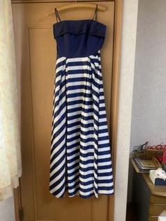 エメステージドレス9号+5千円でエメのパニエつけます！