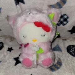 レア!希少! HELLO KITTY 鈴蘭クマ 北海道限定 レア!希少! HELLO KITTY 鈴蘭クマ 北海道限定 - メルカリ