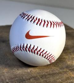 Nike 野球ボール 硬球 読売巨人 野球の日 配布品 非売品 MOVE TYO