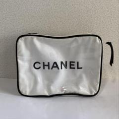 CHANEL ホワイト ナイロンポーチ ノベルティ