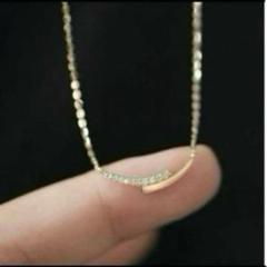 ネックレス　アクセサリー　レディース　ゴールド　プレゼント　新品　箱付き