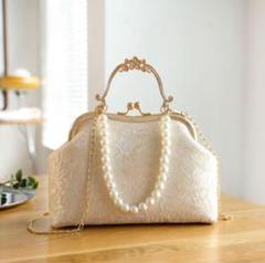 ハンドメイド　ガマ口手刺繍バッグ ハンドメイド ガマ口手刺繍バッグ