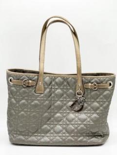 Christian Dior キルティング トートバッグ 使いやすいサイズ感