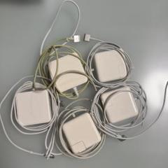 MacBook Air 充電器　ジャンク　まとめ売り　5点　純正品　コピー品のサムネイル