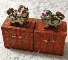 user_576119fb　台湾 交趾焼 交趾陶 豚 ブタ 置物 工芸品 のりちやん様専用 台湾 交趾焼 交趾陶 豚 ブタ 置物 工芸品 左右