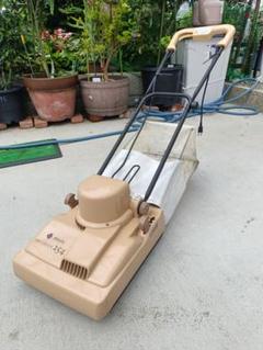 生産終了　Ahresty　マイグリーン254　芝刈り機 生産終了 Ahresty マイグリーン254 芝刈り機 - メルカリ