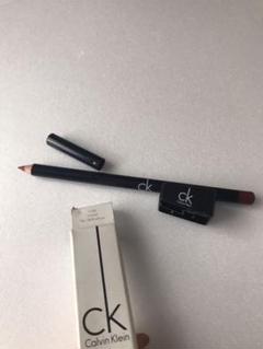 【送料込】カルバンクライン ディファイニングリップペンシル - 108