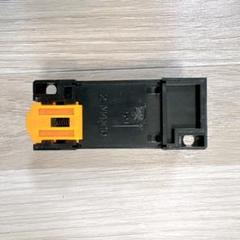 PYF14A 14ピン 35mm 黒 リレーソケットベース 1個入り