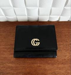 GUCCI レザー　コインケース　小銭入れ　型押しロゴ　ブラック　箱付き GUCCI(グッチ) コインケース・小銭入れ(メンズ) - 海外通販のBUYMA
