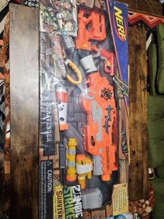 NERF ナーフ ゾンビストライク　スクラアベンジャー Amazon.co.jp: 【Amazon.co.jp限定】ハズブロ(HASBRO) ナーフ