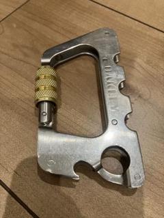 オークリー カラビナ キーホルダー【中古品】Oakley Metal Works