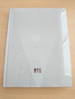BTS MOT ON:E COMCEPT PHOTOBOOKのサムネイル