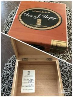 NO186 美品！葉巻木箱　シガーケース　インテリア小物入れ　大きめ 空箱
