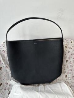 カジュアル♪【THE ROW】N/S park Large レザートートバッグ THE ROW Park XL テクスチャードレザー トートバッグ | NET-A-PORTER