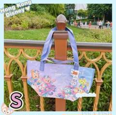 Disney - 香港ディズニー　ダッフィー フレンズ　セーター　洋服+ショッピングバッグs Disney - 香港ディズニー ダッフィー フレンズ セーター 洋服+