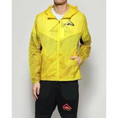 美品 ナイキトレイル ウインドシェル CQ7962 Lサイズ ランニングウェア 美品 ナイキトレイル ウインドシェル CQ7962 Lサイズ ランニング