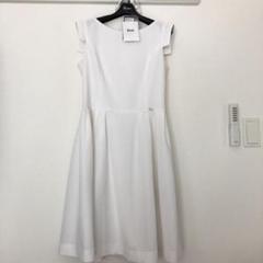 ♡極美品♡ Rene 白衿 ストライプ ワンピース ベージュ 36 裾フリル ♡極美品♡ Rene 白衿 ストライプ ワンピース ベージュ 36 裾フリル
