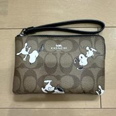 【美品】COACH×PEANUTS スヌーピー＆フレンズ スケート ポーチ 2025年最新】コーチ スヌーピー ポーチの人気アイテム - メルカリ