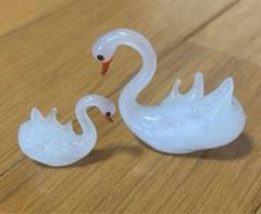 Goebel フンメル人形　白鳥の親子と少女　カラス　白鳥 Goebel フンメル人形 白鳥の親子と少女 カラス 白鳥