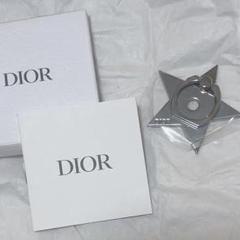 Dior スマホリング ノベルティ 星型