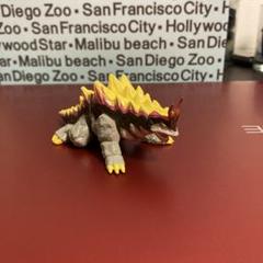 上野淳子ティガ怪獣旧型リガトロン.スタンデル、ゴヴニュオグマ（リアルモデル 2025年最新】リガトロンの人気アイテム - メルカリ
