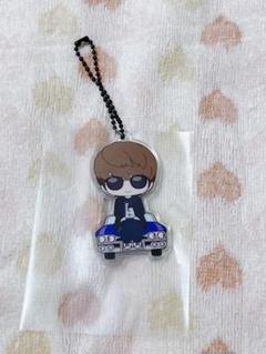 JIRO すわりんこキーホルダー GLAY すわりんこ アクリルキーホルダー JIRO BTTPver - メルカリ
