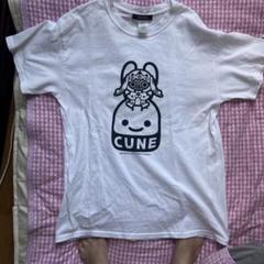 CUNE ティシャツ