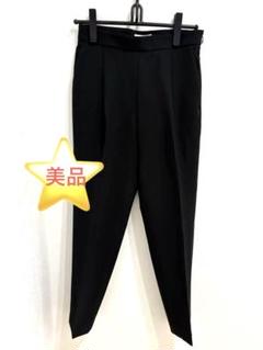 【美品】トゥモローランド　ブラック テーパードパンツ