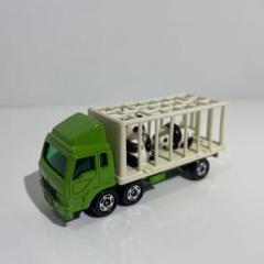 トミカ　三菱ふそう　動物運搬車　2台セット トミカ 三菱ふそう 動物運搬車 2台セット - メルカリ