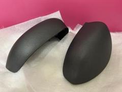 アバルト595コンペティツォーネ専用純正サイドミラーカバー【USED】のサムネイル