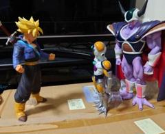 ドラゴンボール フィギュアセット トランクス・コルド・メカフリーザ