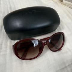 大人 可愛い 服  東急百貨店購入】今季 ラウンド型 グレーベージュ FERRAGAMO 小物