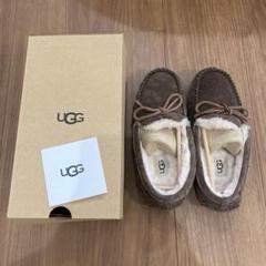 2025年最新】ugg モカシンの人気アイテム - メルカリ