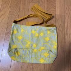 花柄　総柄　ショルダーバッグ サコッシュ