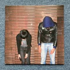 【国内盤帯付き】crystal castles クリスタルキャッスルズ 3枚 Amazon.co.jp: CRYSTAL CASTLES: ミュージック
