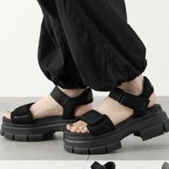 UGG - 【新品】UGG 厚底 サンダル アシュトンヘリテージブレイド