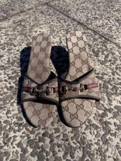 GUCCI クロスストラップロゴサンダル 黒36C