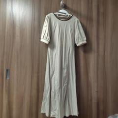 【美品】リボン付きベージュカットソーワンピース
