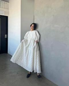 【美品】CLANE BOMB ONEPIECE ホワイト CLANE - ワンピース- BOMB ONEPIECE - WHITE | ADDICT WEB SHOP