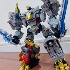 トランスフォーマーレガシー ダイノボット ボルカニカス ＋アップグレードキット