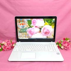 美品♥️ホワイト色SONY♥️VAIO♥️WIN11♥️新品爆速SSD256GB