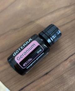doTERRA ドテラ　ゼラニウム　未開封 ドテラ ゼラニウム【新品未使用】 - メルカリ