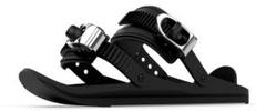 チェコ生まれの新ウィンタースポーツ 「Snowfeet」(スノーフィート)