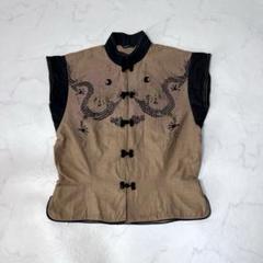 JUNKO KOSINO フレンチスリーブ チャイナ ブラウス 龍 茶色
