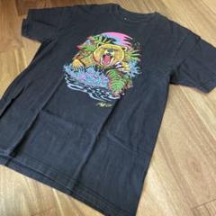 Neff クマ グラフィック Tシャツのサムネイル