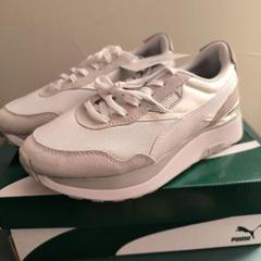 PUMA/クルーズライダーパイピング/スニーカー/厚底スニーカー/23.0 購入して正解／プーマ厚底スニーカー